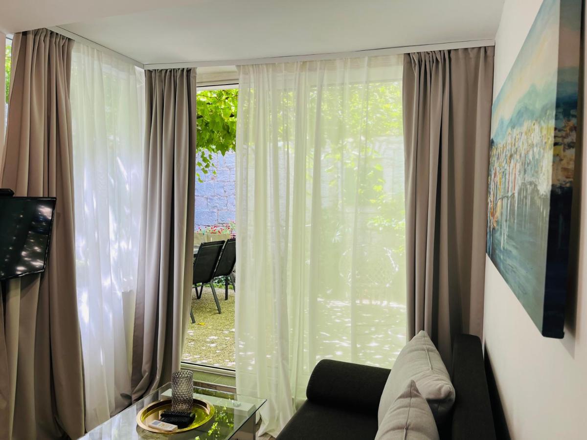 Apartment Stari Dvor Kaštela Exteriör bild
