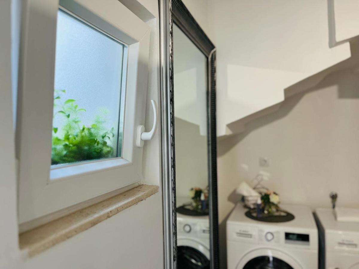 Apartment Stari Dvor Kaštela Exteriör bild