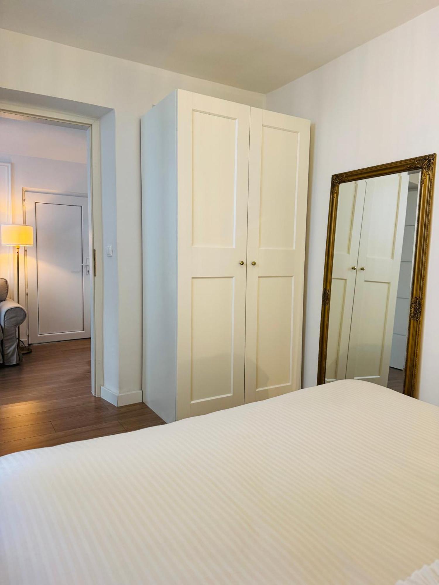 Apartment Stari Dvor Kaštela Exteriör bild