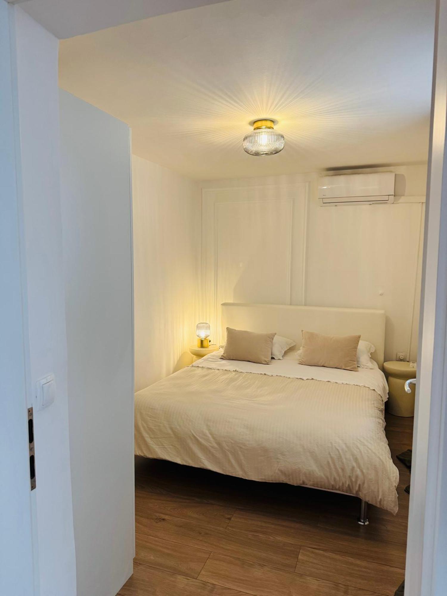 Apartment Stari Dvor Kaštela Exteriör bild