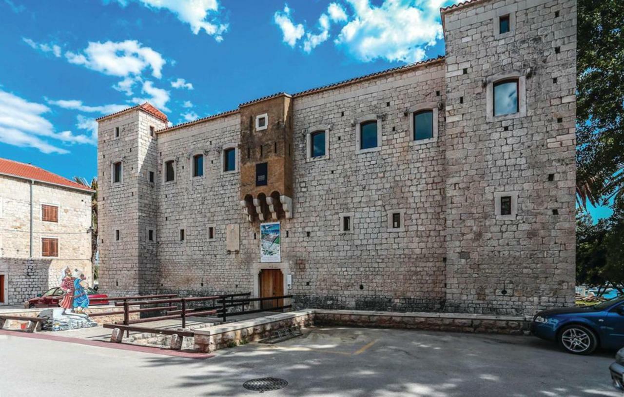 Apartment Stari Dvor Kaštela Exteriör bild